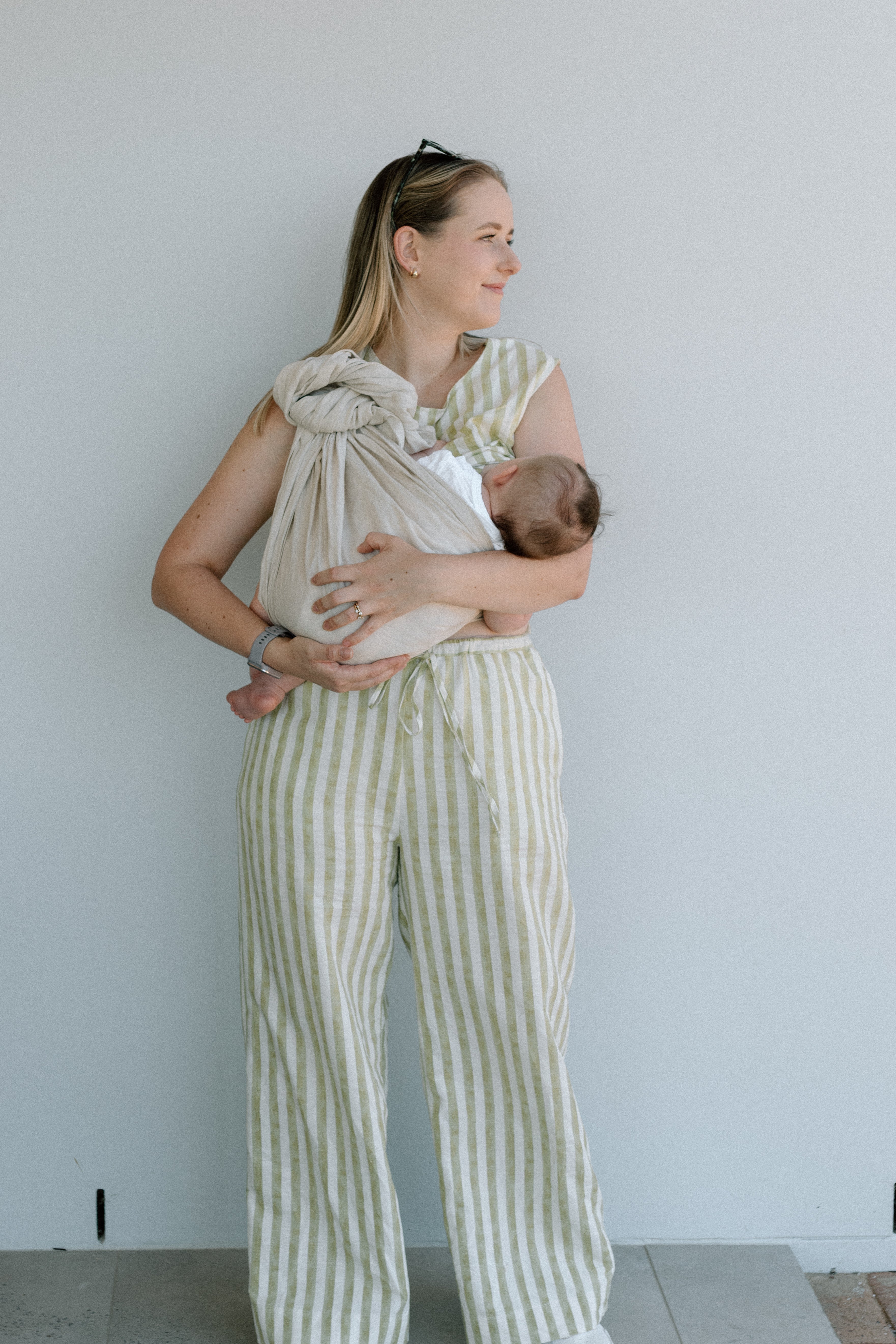 (PRE-ORDER) Original Milk - 100% pure linen ring sling (with grey rings)