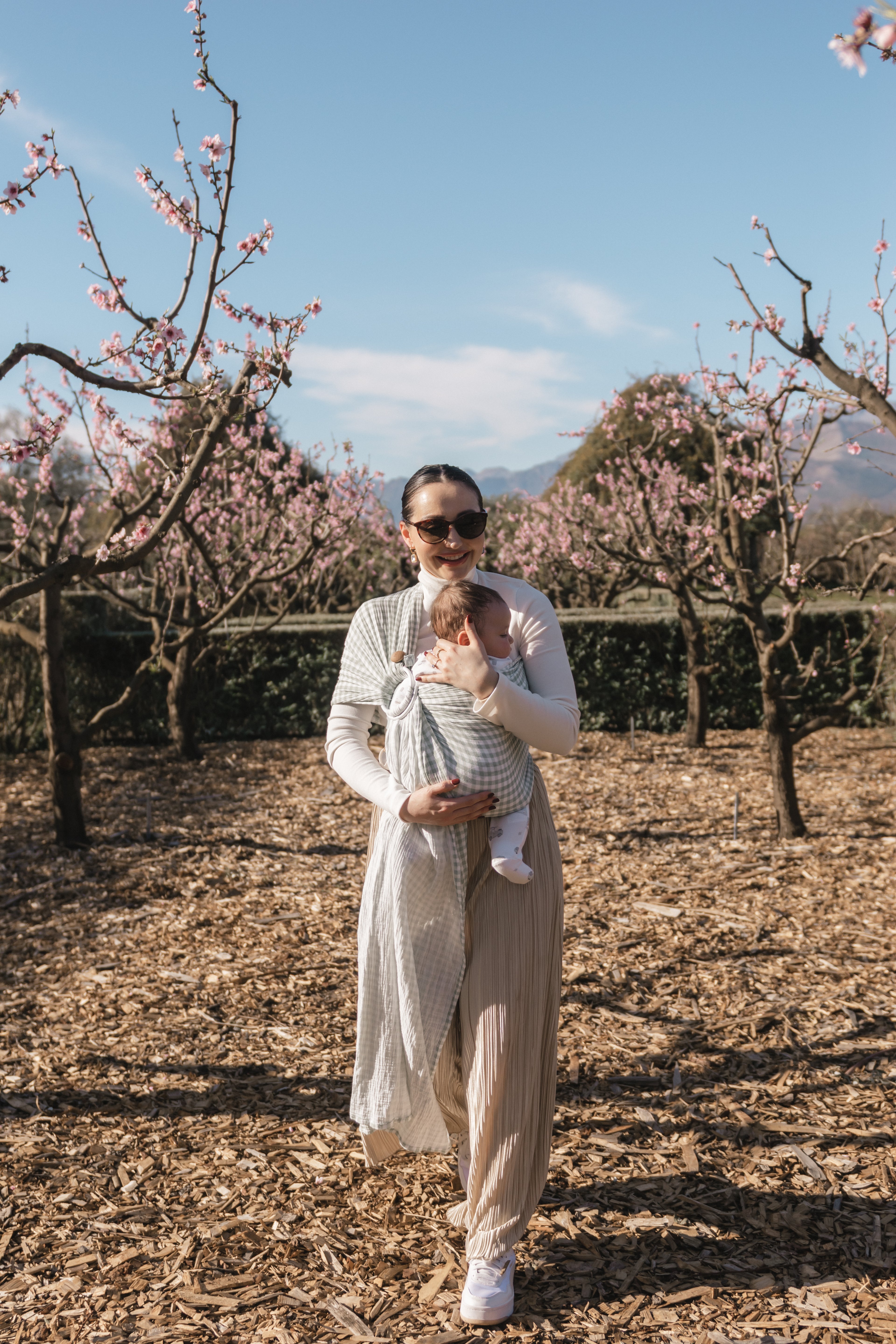 Gingham - 100% cotton ring sling (with white rings)