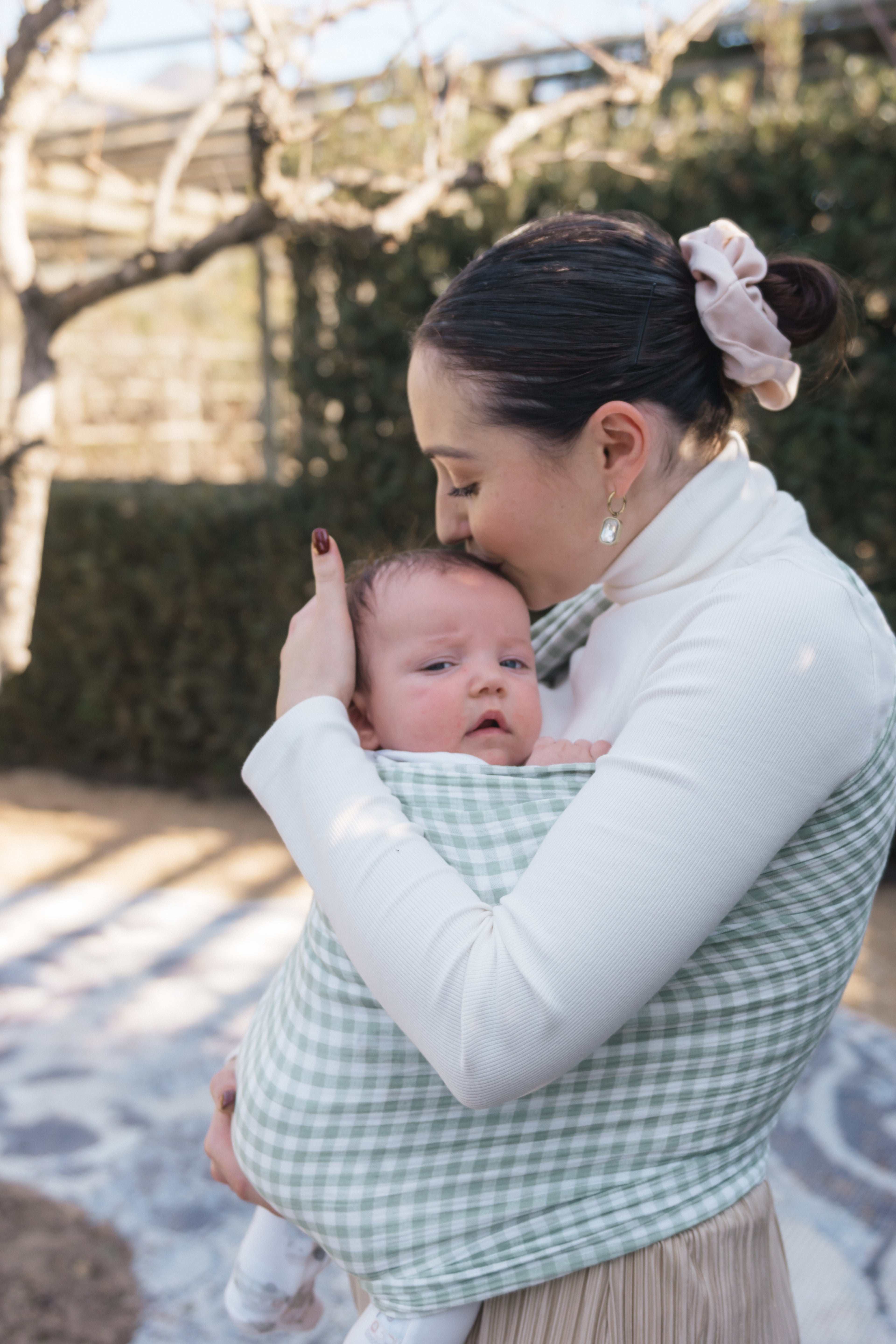 Gingham - 100% cotton ring sling (with white rings)